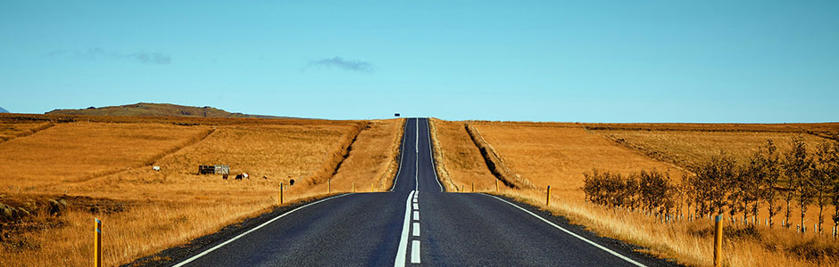 Image: Great Mercedes-Benz Vehicles for Road Trips Memorial Day Weekend